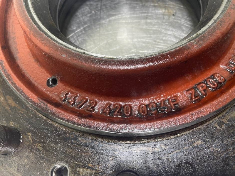 ZF APL-B755/HD-4472320056
-Wheelhub/Radnabe/Naaf - Axle and parts for Construction machinery: picture 3 ZF APL-B755/HD-4472320056
-Wheelhub/Radnabe/Naaf - Axle and parts for Construction machinery: picture 3