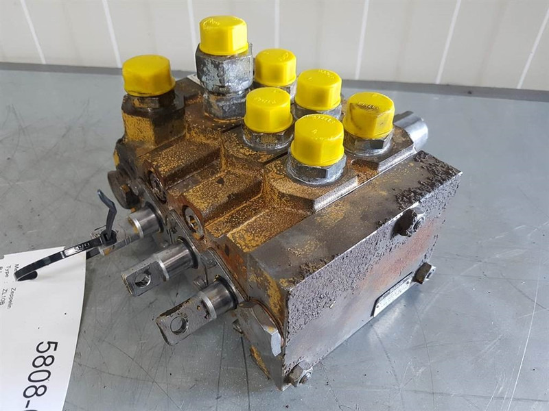 Zeppelin ZL10B-Bosch 0528113009-Valve/Ventile/Ventiel - Hydraulics for Construction machinery: picture 1 Zeppelin ZL10B-Bosch 0528113009-Valve/Ventile/Ventiel - Hydraulics for Construction machinery: picture 1