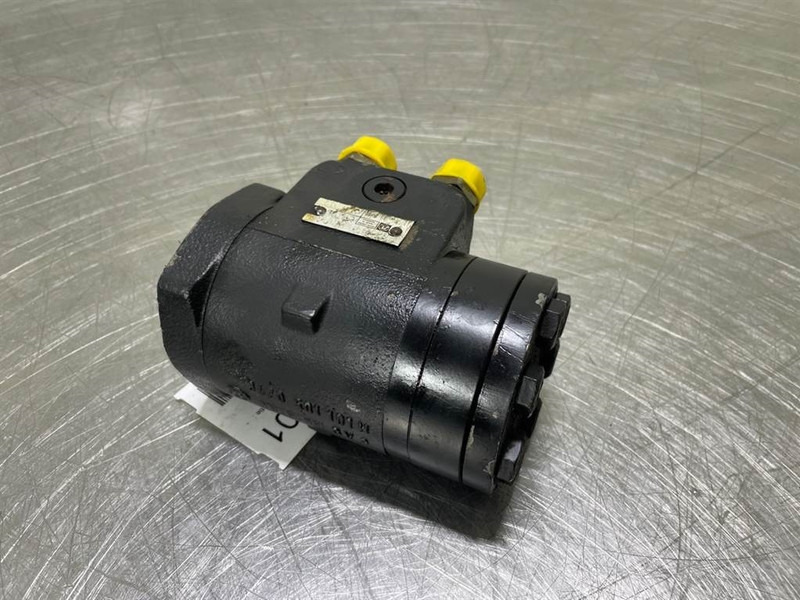 Zettelmeyer ZL601-ZF 8473955593-Steering unit/Lenkeinheit - Hydraulics for Construction machinery: picture 3 Zettelmeyer ZL601-ZF 8473955593-Steering unit/Lenkeinheit - Hydraulics for Construction machinery: picture 3