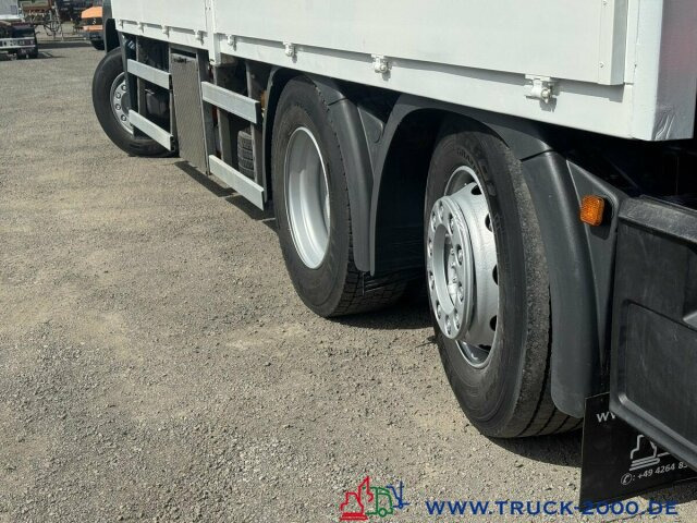 MAN TGS 26.400 PK 23002 mit Jib 23m Hakenhöhe 237TKM - Dropside/ Flatbed truck, Crane truck: picture 5 MAN TGS 26.400 PK 23002 mit Jib 23m Hakenhöhe 237TKM - Dropside/ Flatbed truck, Crane truck: picture 5
