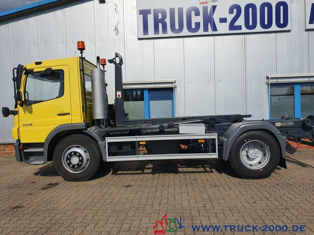 Road sweeper Mercedes-Benz 1518 Winterdienst - Streuer - Kehrmaschine 1.Hd: picture 6
