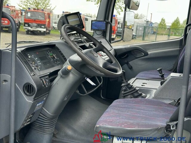 Mercedes-Benz 818 LBW AHK 10.5t. Nur 265.739 KM Schaltgetriebe - Curtainsider truck: picture 4 Mercedes-Benz 818 LBW AHK 10.5t. Nur 265.739 KM Schaltgetriebe - Curtainsider truck: picture 4