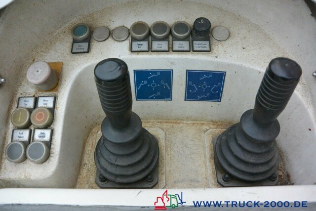 Mercedes-Benz Atego 815 Wumag WT170 17 m seitl. Auslage 11.3 m - Truck mounted aerial platform: picture 2 Mercedes-Benz Atego 815 Wumag WT170 17 m seitl. Auslage 11.3 m - Truck mounted aerial platform: picture 2