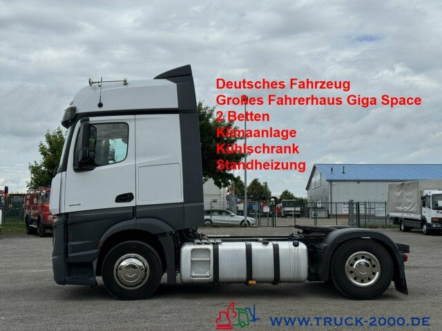 Mercedes-Benz Actros 1846 Giga Space 2Betten Kühlschrank Klima - Tractor unit: picture 1 Mercedes-Benz Actros 1846 Giga Space 2Betten Kühlschrank Klima - Tractor unit: picture 1