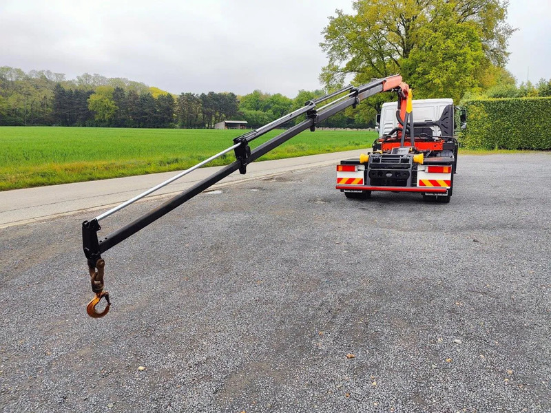 MAN TGL 12.250 City-Abroller Container + Palfinger PK5001 Remote - Hook lift truck, Crane truck: picture 4 MAN TGL 12.250 City-Abroller Container + Palfinger PK5001 Remote - Hook lift truck, Crane truck: picture 4