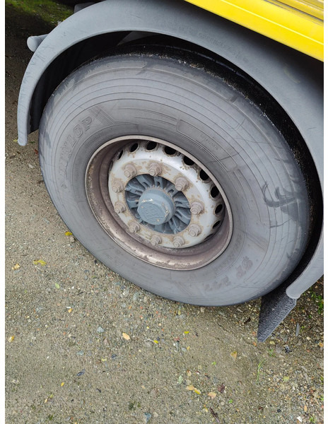 Renders X-Steering - Closed box semi-trailer: picture 5 Renders X-Steering - Closed box semi-trailer: picture 5