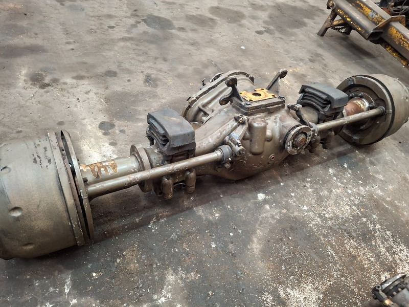 MAN KAT 8x8 complete AXLE SET - Axle and parts: picture 2 MAN KAT 8x8 complete AXLE SET - Axle and parts: picture 2