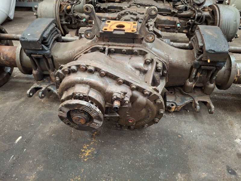MAN KAT 8x8 complete AXLE SET - Axle and parts: picture 3 MAN KAT 8x8 complete AXLE SET - Axle and parts: picture 3