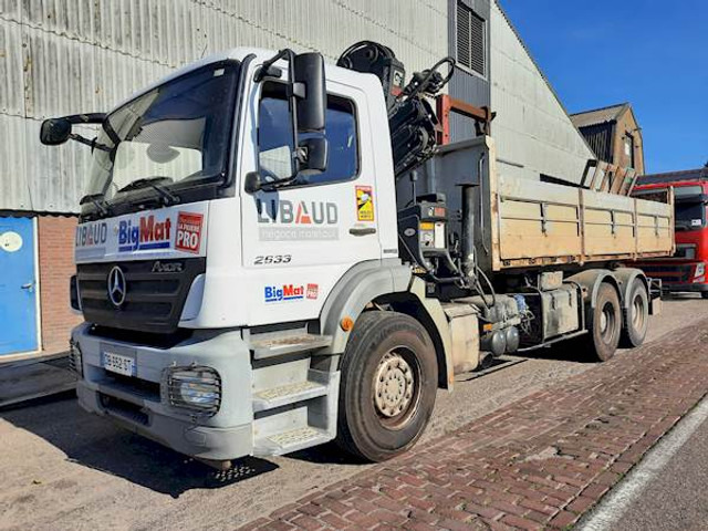 Mercedes-Benz 2633 6X4 - Tipper: picture 2 Mercedes-Benz 2633 6X4 - Tipper: picture 2