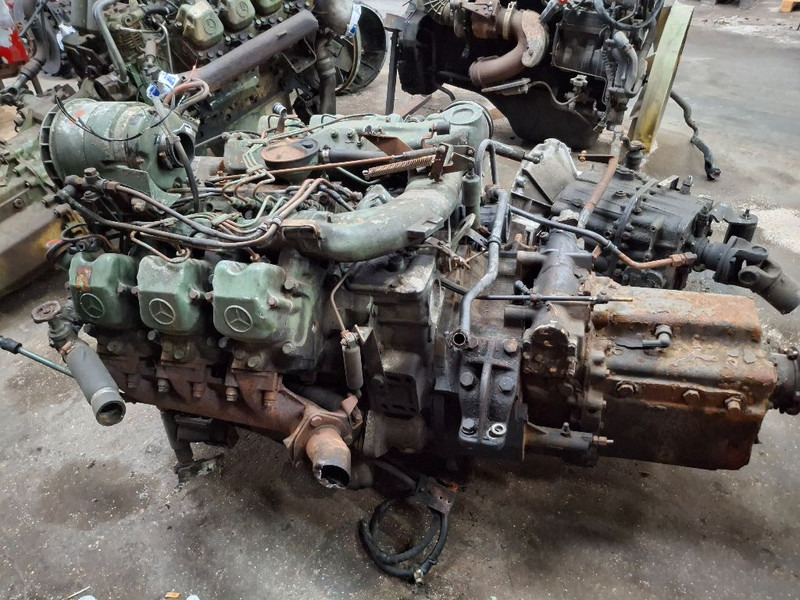 Mercedes-Benz OM441 - Engine: picture 2 Mercedes-Benz OM441 - Engine: picture 2