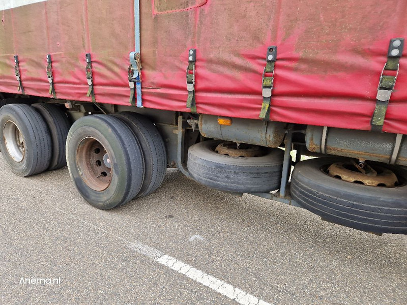 Pacton THD 232 - Curtainsider semi-trailer: picture 3 Pacton THD 232 - Curtainsider semi-trailer: picture 3
