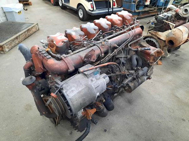 Renault FR - 6 CILINDER - Engine for Bus: picture 1 Renault FR - 6 CILINDER - Engine for Bus: picture 1
