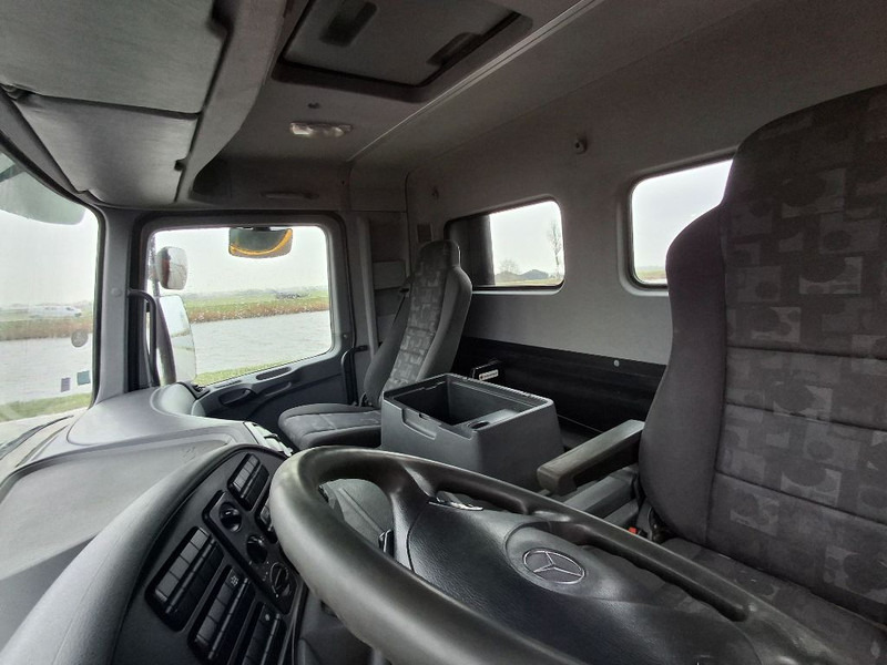 Mercedes-Benz ACTROS 2041 AS 4x4 - Tractor unit: picture 5 Mercedes-Benz ACTROS 2041 AS 4x4 - Tractor unit: picture 5
