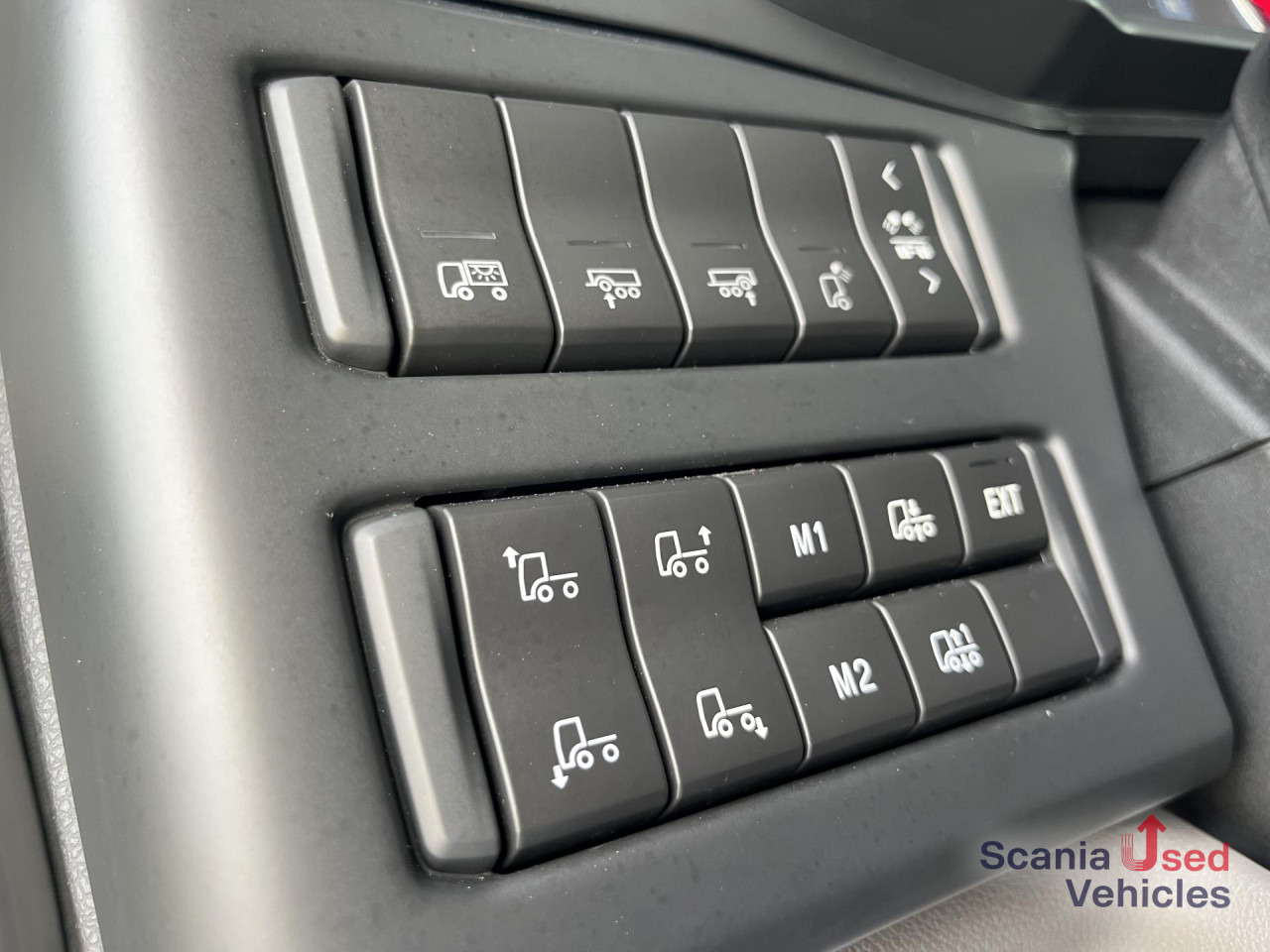 SCANIA G 360 A4x2NB HYBRID ! DIFF-L FULL AIR 8T LED NAVI - Tractor unit: picture 5 SCANIA G 360 A4x2NB HYBRID ! DIFF-L FULL AIR 8T LED NAVI - Tractor unit: picture 5