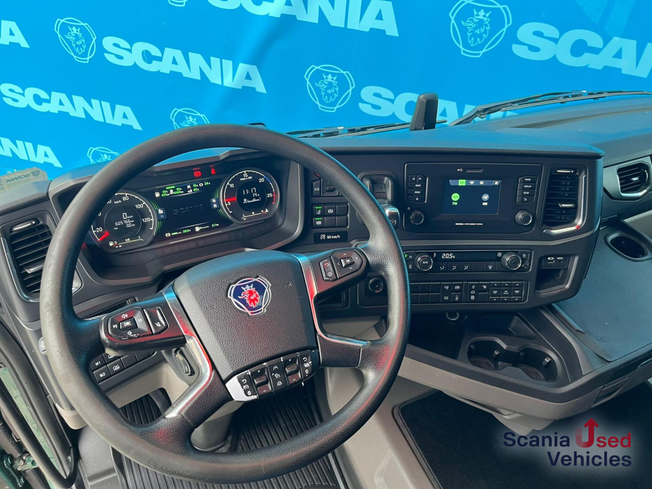 SCANIA R 410 A4x2NA RETARDER ADR FL LED ACC - Tractor unit: picture 4 SCANIA R 410 A4x2NA RETARDER ADR FL LED ACC - Tractor unit: picture 4