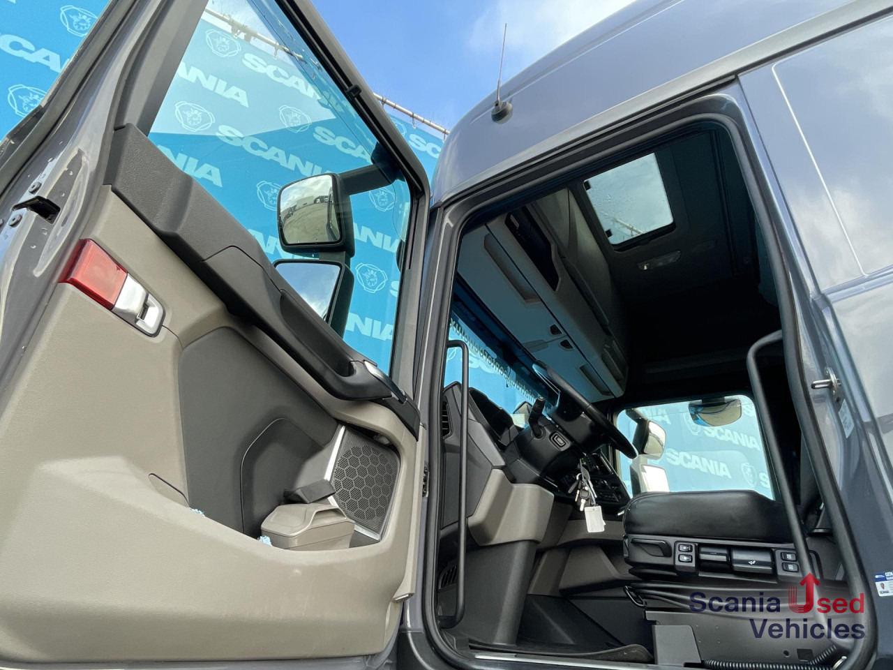 SCANIA S 500 A6x2/4NB RETARDER FULL AIR P-AIRCO ACC - Tractor unit: picture 4 SCANIA S 500 A6x2/4NB RETARDER FULL AIR P-AIRCO ACC - Tractor unit: picture 4