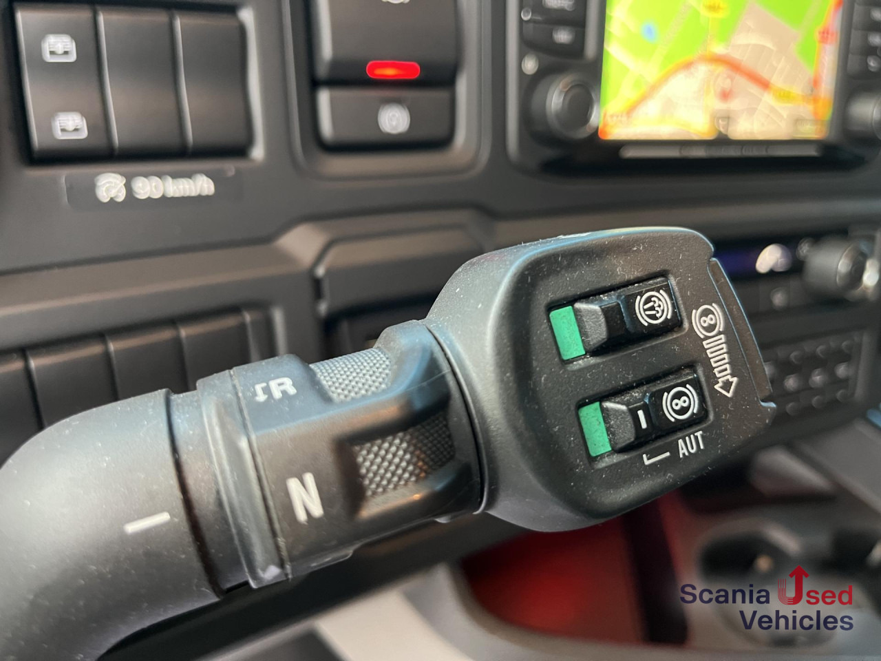 SCANIA S 590 A4x2NB V8 RETARDER DIFF-L FULL AIR 8T P-AIRC - Tractor unit: picture 5 SCANIA S 590 A4x2NB V8 RETARDER DIFF-L FULL AIR 8T P-AIRC - Tractor unit: picture 5