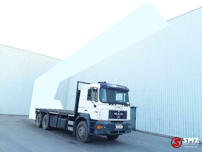 MAN 26.403 26.403 6x4 lames - Dropside/ Flatbed truck, Crane truck: picture 1 MAN 26.403 26.403 6x4 lames - Dropside/ Flatbed truck, Crane truck: picture 1