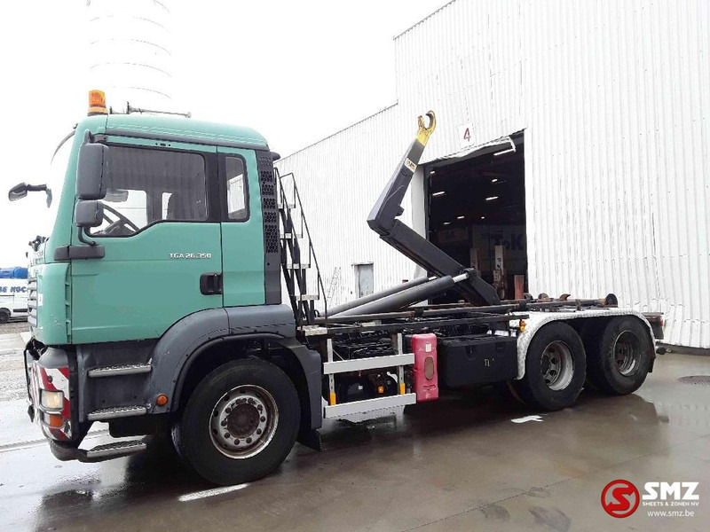 MAN TGA 26.350 manual - Container transporter/ Swap body truck: picture 5 MAN TGA 26.350 manual - Container transporter/ Swap body truck: picture 5