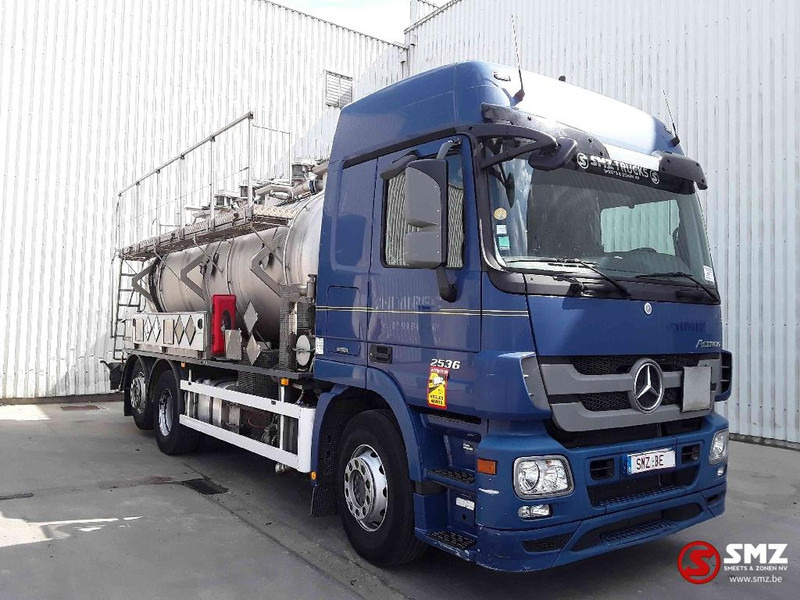 Tank truck Mercedes-Benz Actros 2536 12400 l chemie tank: picture 1