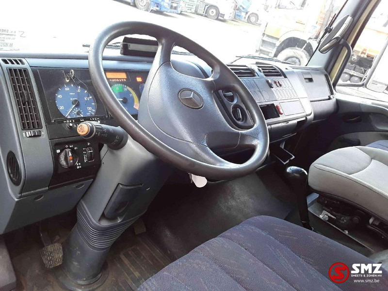Interior photo 2: Box truck Mercedes-Benz Atego 815 Interior photo 2: Box truck Mercedes-Benz Atego 815