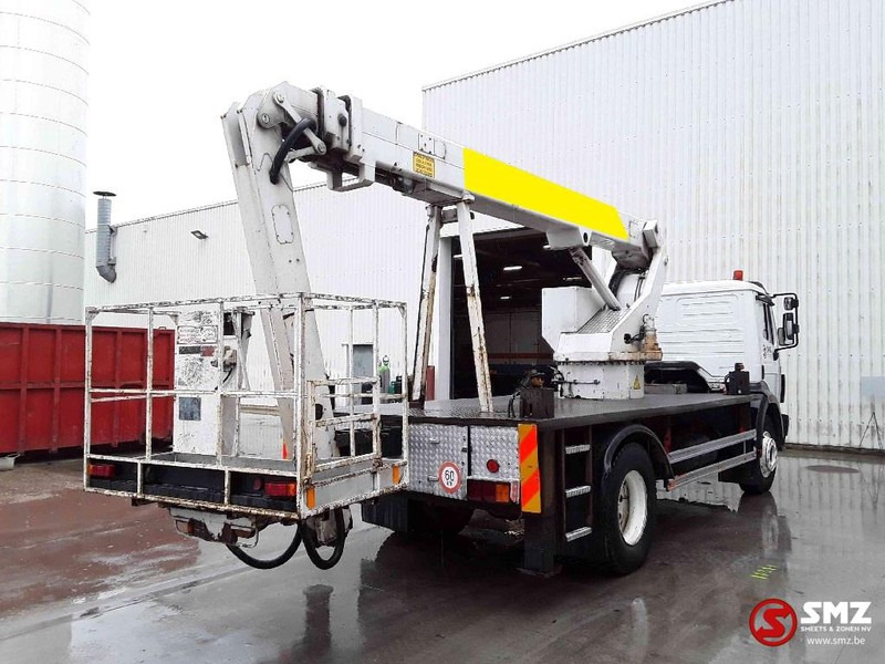 Truck mounted aerial platform Mercedes-Benz SK 1824 lames/steel: picture 11 Truck mounted aerial platform Mercedes-Benz SK 1824 lames/steel: picture 11