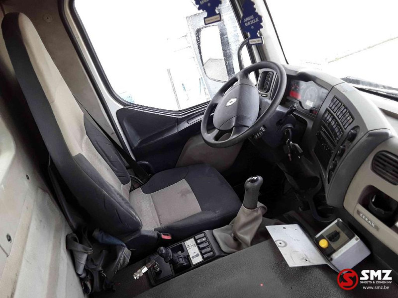 Concrete mixer truck Renault Kerax 410 DXI manual: picture 6