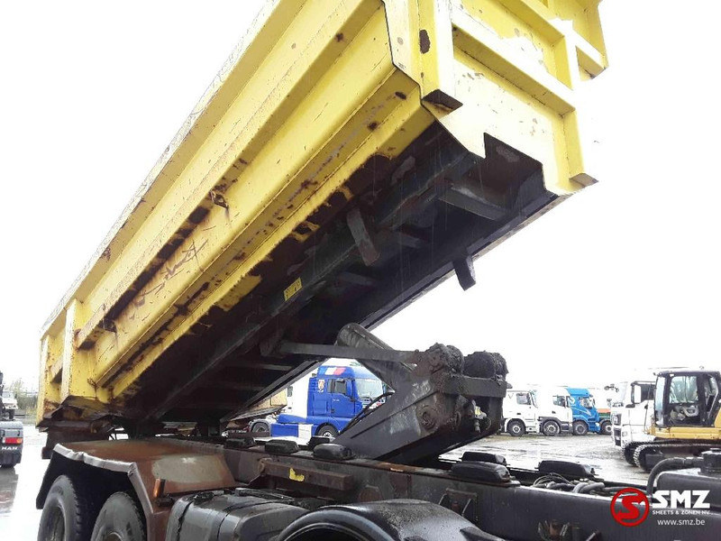 Tipper Renault Kerax 450: picture 12