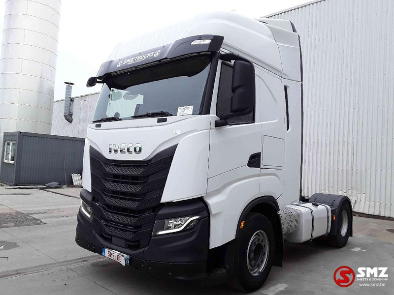 Iveco S-WAY 510 Zf intarder 2 tanks - Tractor unit: picture 3 Iveco S-WAY 510 Zf intarder 2 tanks - Tractor unit: picture 3