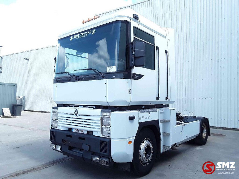 Renault Magnum 440 - Tractor unit: picture 3 Renault Magnum 440 - Tractor unit: picture 3