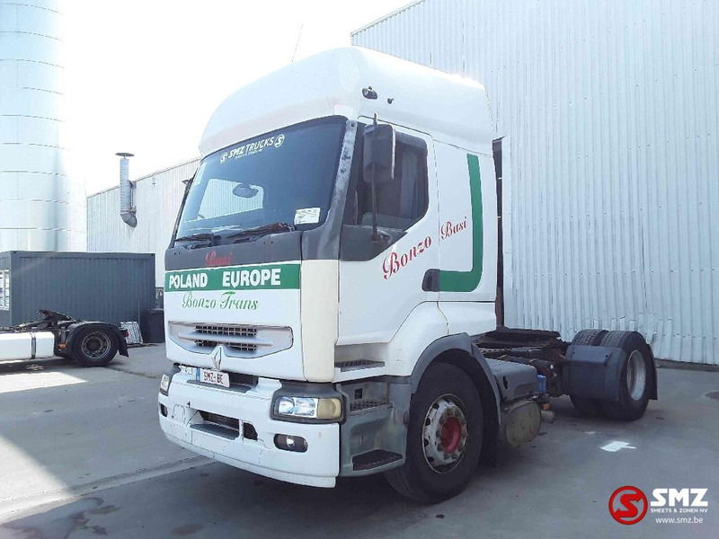 Renault Premium 400 manual pump - Tractor unit: picture 3 Renault Premium 400 manual pump - Tractor unit: picture 3