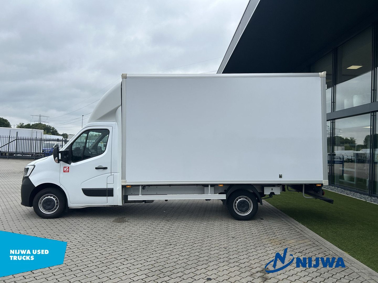 Renault Master T35 165 Navigatie + Achteruitrijcamera - Cab chassis truck: picture 5 Renault Master T35 165 Navigatie + Achteruitrijcamera - Cab chassis truck: picture 5