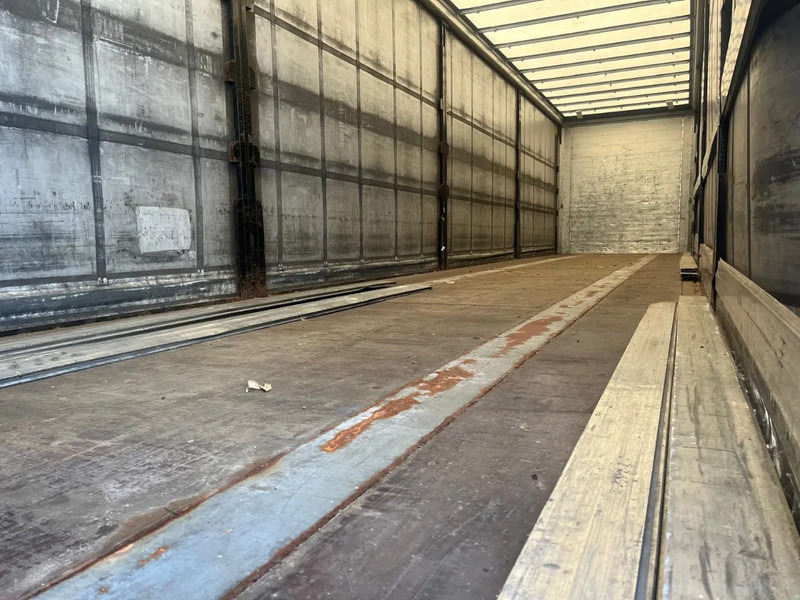 Curtainsider semi-trailer Kögel Schuifzeilen BPW assen: picture 10