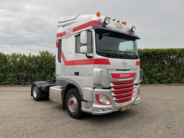 DAF XF 440 FT EURO6 Manual - Tractor unit: picture 1 DAF XF 440 FT EURO6 Manual - Tractor unit: picture 1
