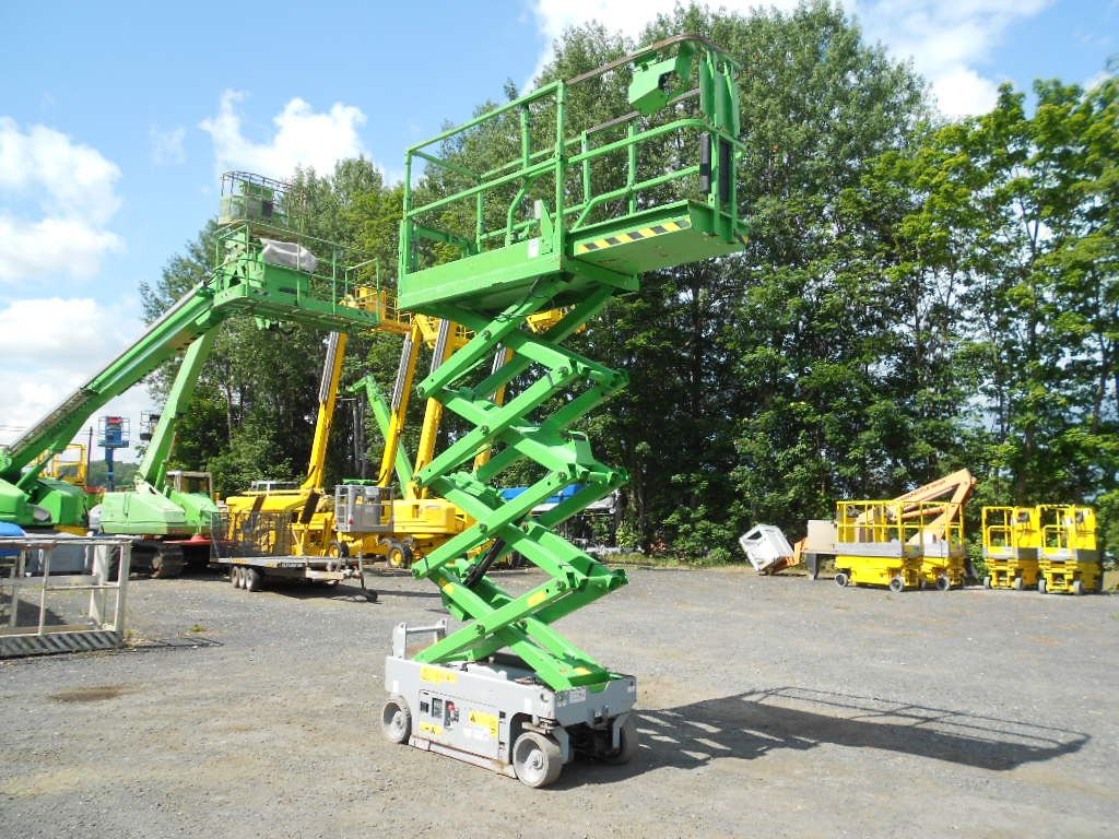 Genie GS 1932, Scherenarbeitsbühne Genie 8 m - Truck mounted aerial platform: picture 4 Genie GS 1932, Scherenarbeitsbühne Genie 8 m - Truck mounted aerial platform: picture 4