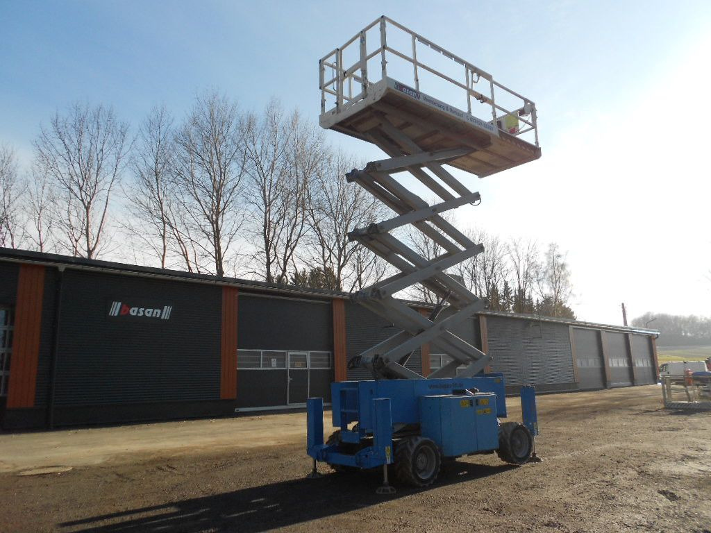 Genie GS4069BE, Hybrid, Allrad, Stützen, AH 14 m - Scissor lift: picture 2 Genie GS4069BE, Hybrid, Allrad, Stützen, AH 14 m - Scissor lift: picture 2