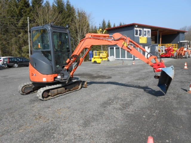 Hitachi ZX22U-2CLR , Powertilt Hitachi ZX22U-2CLR , Powertilt - Mini excavator: picture 3 Hitachi ZX22U-2CLR , Powertilt Hitachi ZX22U-2CLR , Powertilt - Mini excavator: picture 3