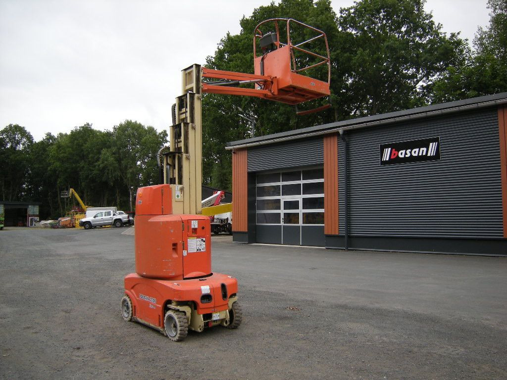 JLG Arbeitsbühne, JLG Toucan 1010, AH 10m - Truck mounted aerial platform: picture 1 JLG Arbeitsbühne, JLG Toucan 1010, AH 10m - Truck mounted aerial platform: picture 1