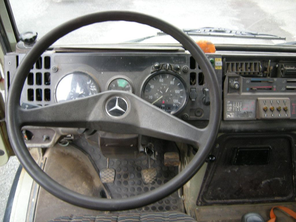 Tipper van Unimog U1250 mit Kran: picture 30 Tipper van Unimog U1250 mit Kran: picture 30