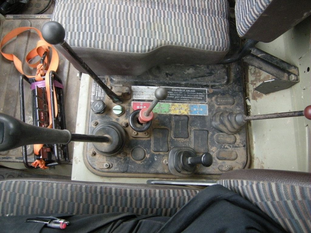 Tipper van Unimog U1250 mit Kran: picture 32 Tipper van Unimog U1250 mit Kran: picture 32