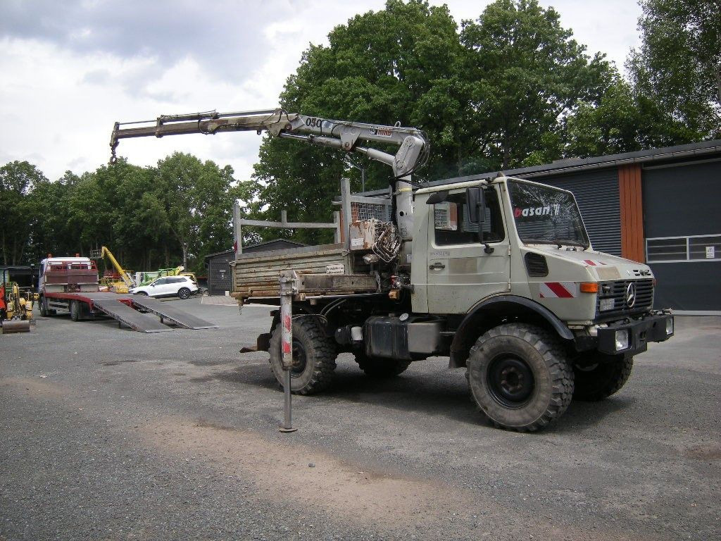 Unimog U1250 mit Kran - Tipper van: picture 1 Unimog U1250 mit Kran - Tipper van: picture 1