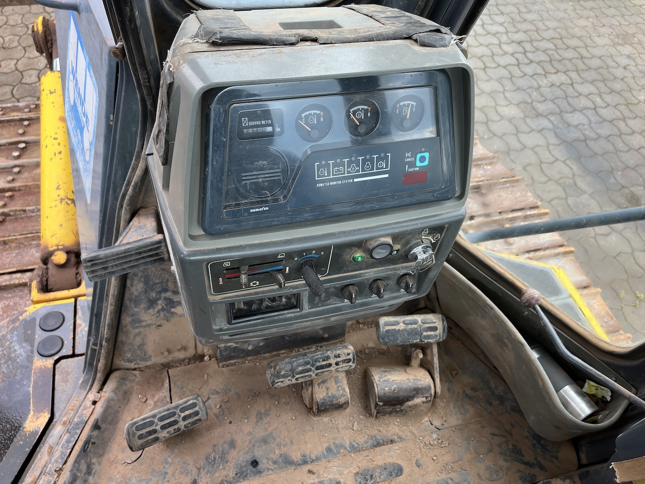 Komatsu D61EX-12  Planier Raupe   6-Wege Schild - Bulldozer: picture 3 Komatsu D61EX-12  Planier Raupe   6-Wege Schild - Bulldozer: picture 3