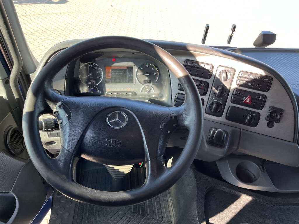 Mercedes-Benz 2541 6x2 Atlas 135.2E Pritsche 8,20 m - Curtainsider truck, Crane truck: picture 3 Mercedes-Benz 2541 6x2 Atlas 135.2E Pritsche 8,20 m - Curtainsider truck, Crane truck: picture 3