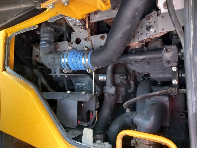 Wheel loader Komatsu WA500-7: picture 16