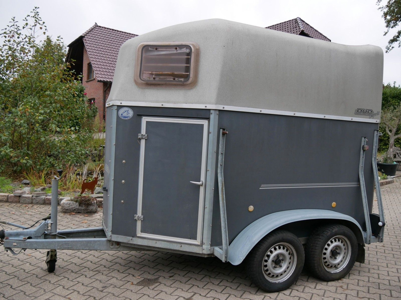 Böckmann Duo Esprit mit Sattelkammer - Livestock trailer: picture 1 Böckmann Duo Esprit mit Sattelkammer - Livestock trailer: picture 1