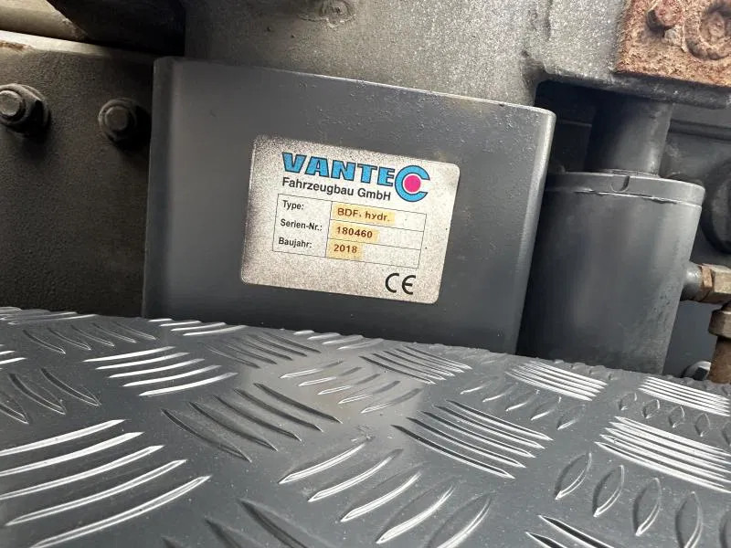 Container transporter/ Swap body truck DAF XF 106 450 SSC 6X2* 4 St.! *Jumbo*E6D*Multi*VANTEC: picture 16