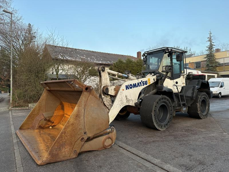 Komatsu WA 320-8 Klappsch. Hochlader WAAGE Schutzbel. Klim WA 320-8 Klappsch. Hochlader WAAGE Schutzbel. Klima - Wheel loader: picture 2 Komatsu WA 320-8 Klappsch. Hochlader WAAGE Schutzbel. Klim WA 320-8 Klappsch. Hochlader WAAGE Schutzbel. Klima - Wheel loader: picture 2