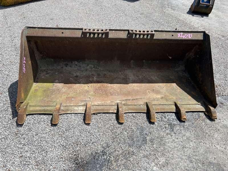 1700mm - Loader bucket: picture 2 1700mm - Loader bucket: picture 2