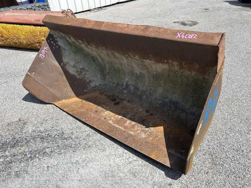 1860mm - Lateral Droit - Loader bucket: picture 1 1860mm - Lateral Droit - Loader bucket: picture 1
