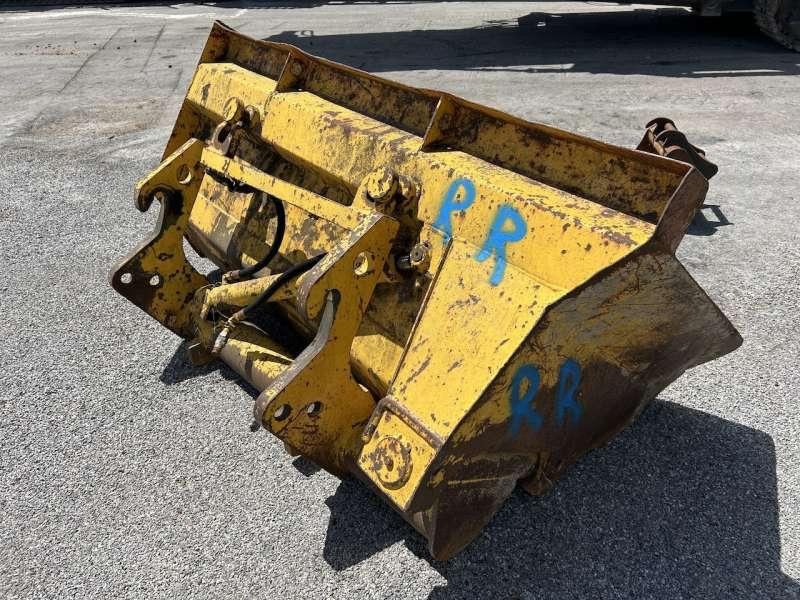 1860mm - Lateral Droit - Loader bucket: picture 4 1860mm - Lateral Droit - Loader bucket: picture 4
